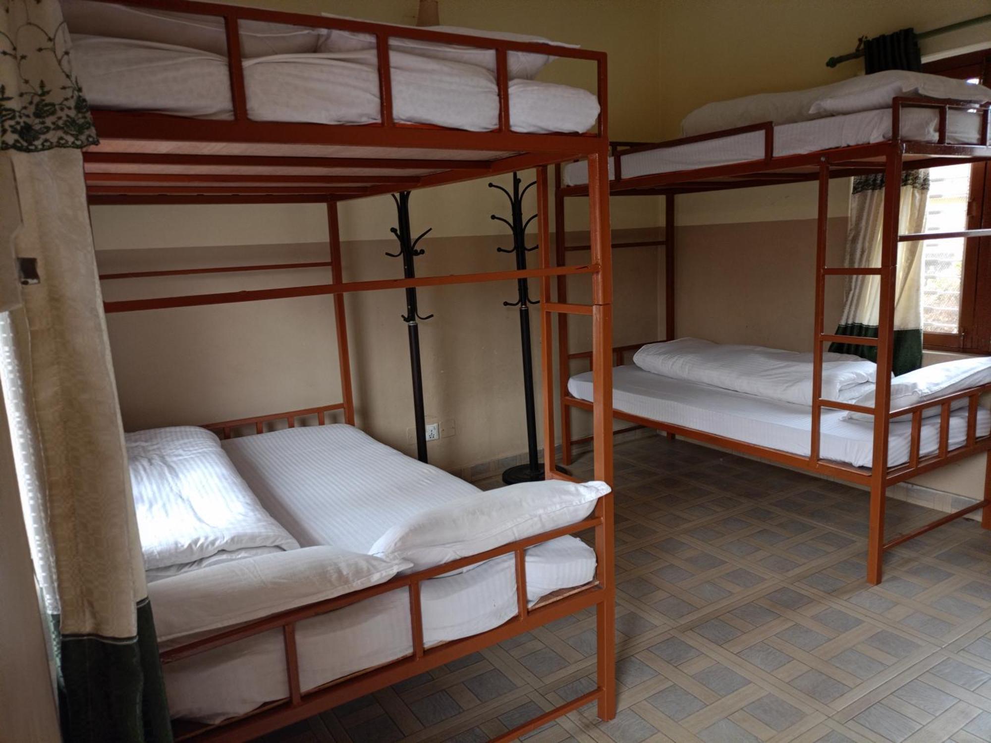 Pokhara Metro Eco Hotel Pokój zdjęcie