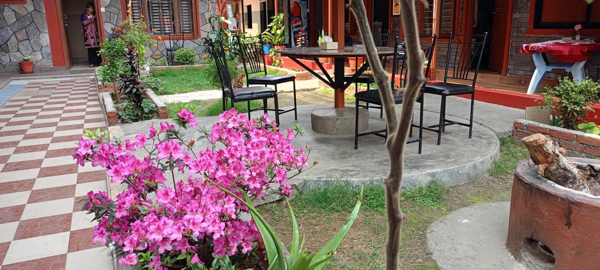 Pokhara Metro Eco Hotel Zewnętrze zdjęcie