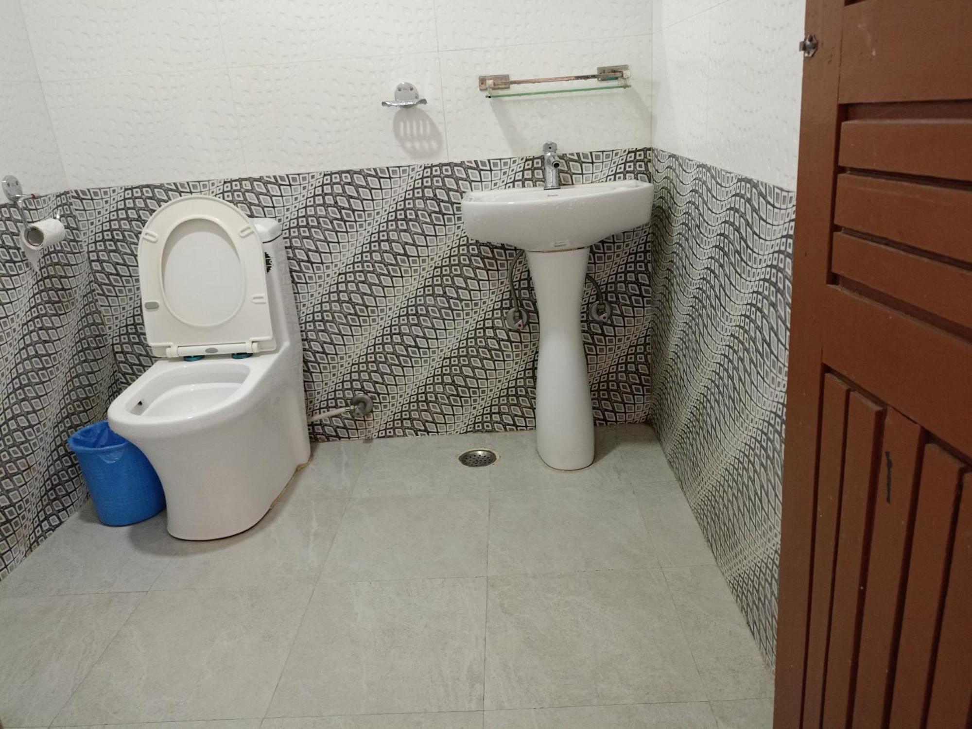 Pokhara Metro Eco Hotel Zewnętrze zdjęcie